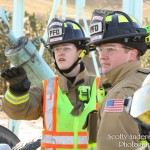 FF Domreis is explaining something to FF Krieger.
